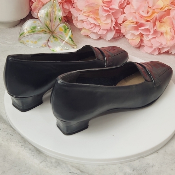VINTAGE Magdesians Black Leather Block Heed Slip on Shoes Size: 8 - Picture 6 of 13